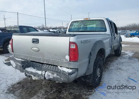 2012 Ford F-250 Xl z USA, uszkodzony, nr VIN 1FT7W2B66CEB34139